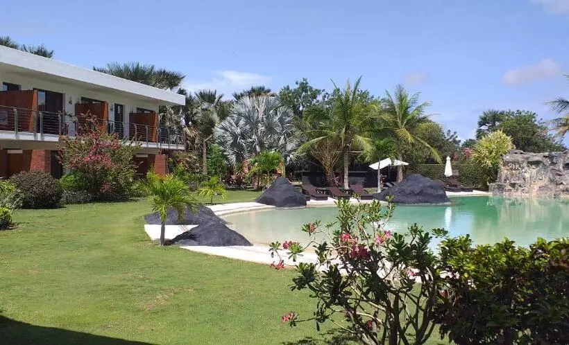 هتل Hôtel Keparanga