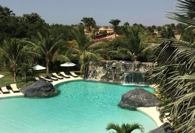 هتل Hôtel Keparanga
