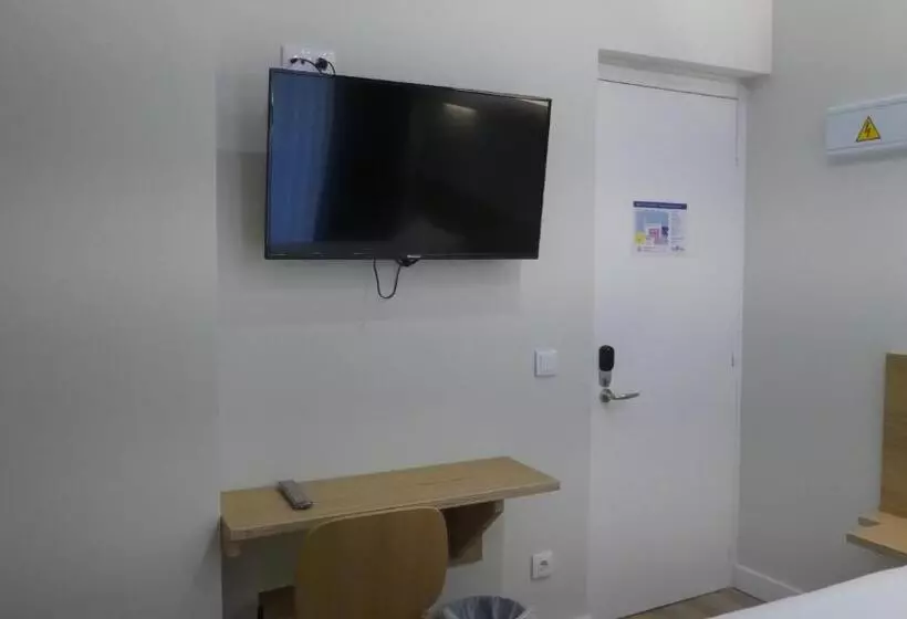 هتل Plaza Pombo B&b Hostal