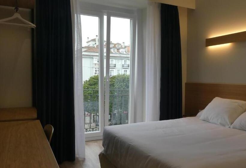 هتل Plaza Pombo B&b Hostal