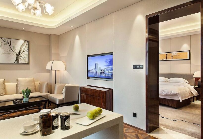 فندق Ramada Plaza By Wyndham Changsha South