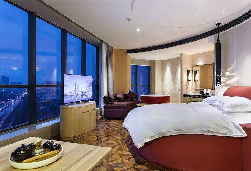 فندق Ramada Plaza By Wyndham Changsha South