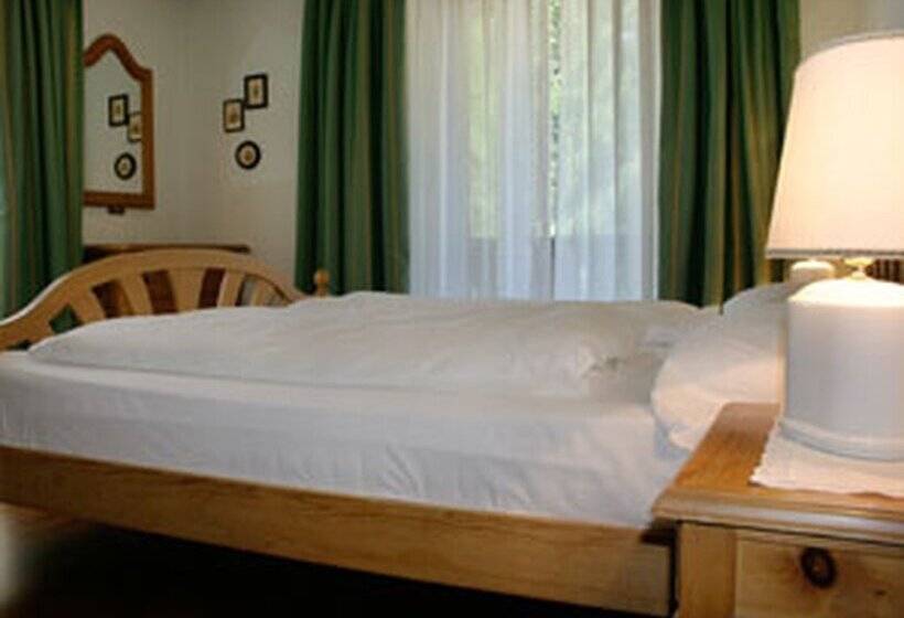 酒店 Residence Astoria