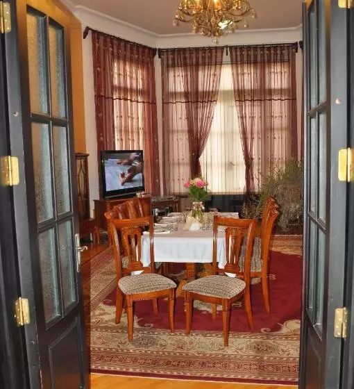 ホテル Samarkand Safar
