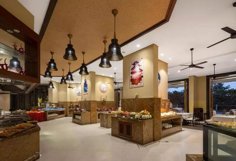 Hotelli Sanya Seacube Holiday