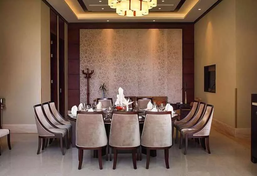 Hotelli Sanya Seacube Holiday