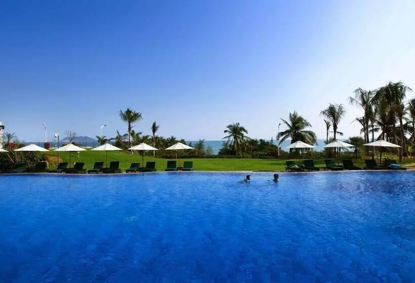 Hotelli Sanya Seacube Holiday