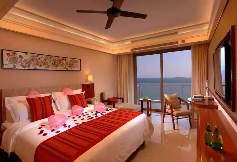 Hotelli Sanya Seacube Holiday