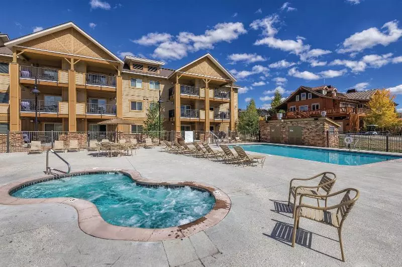 هتل Worldmark Granby Rocky Mountain Preserve