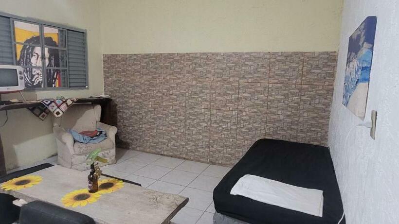 Casa Da Luz Stl Hostel