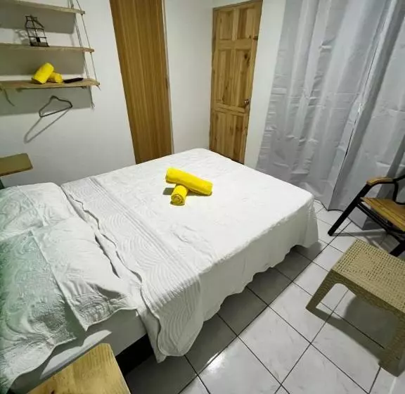 Motelli Cabinas Golfito