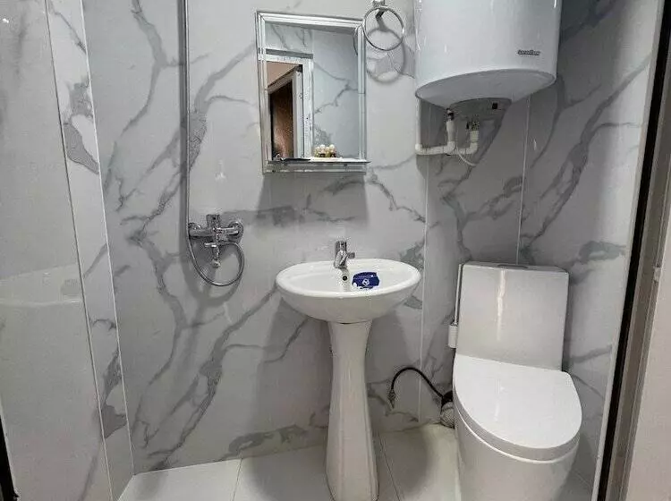 پانسیون Isfandiyor