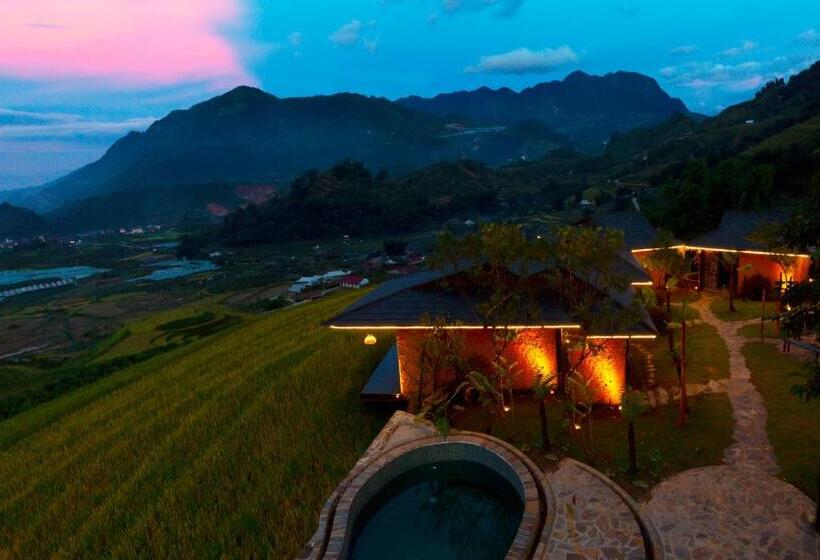 استراحتگاه Black Ship Sapa