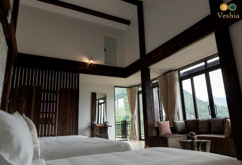 استراحتگاه Black Ship Sapa