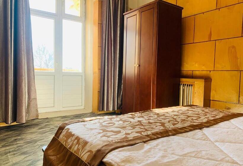 Songino Budget Resort