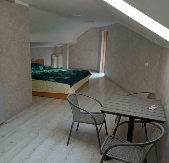 Retkeilymaja Cataleya Caffee