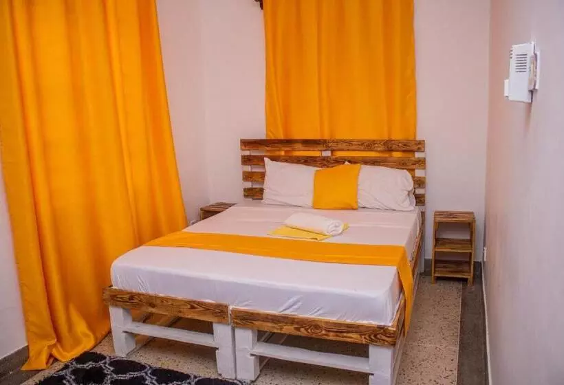 تختخواب و صبحانه Sue Casa Mtwapa