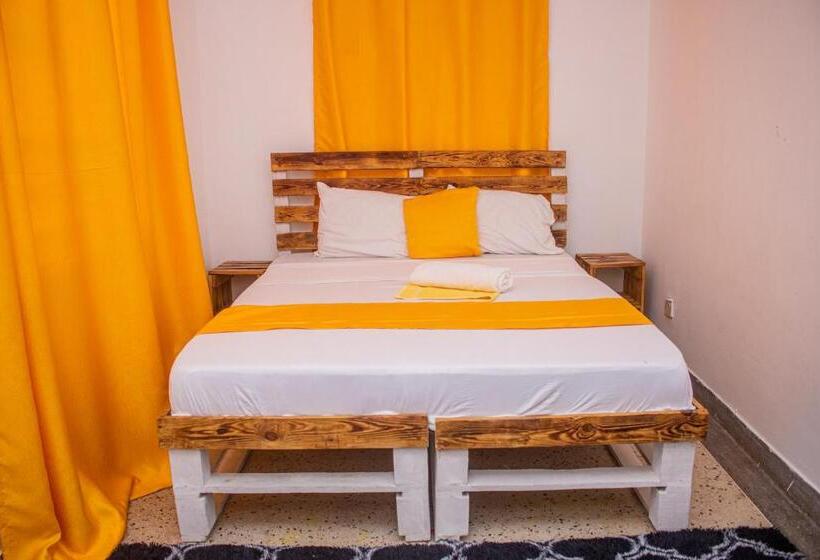 تختخواب و صبحانه Sue Casa Mtwapa