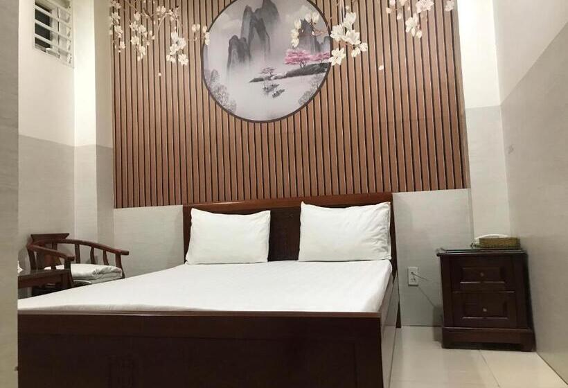 هتل Khách Sạn Milan