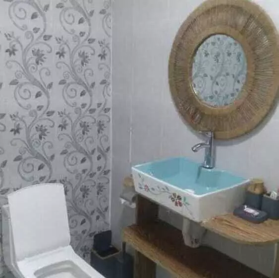 تختخواب و صبحانه The Baobab Homestay