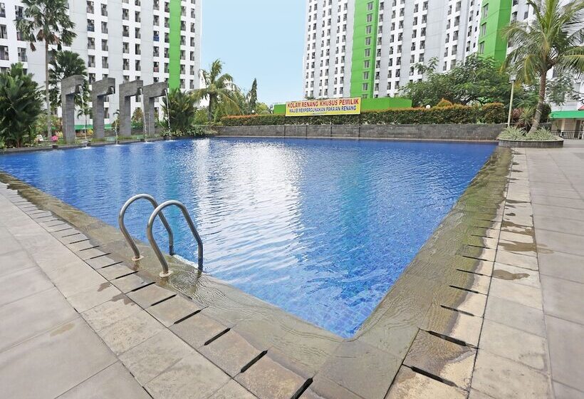 ホテル Capital O 92971 Pelangi Residence