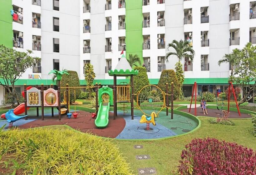 ホテル Capital O 92971 Pelangi Residence