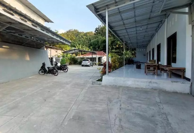 Hotelli Surya Abadi Homestay Syariah Redpartner