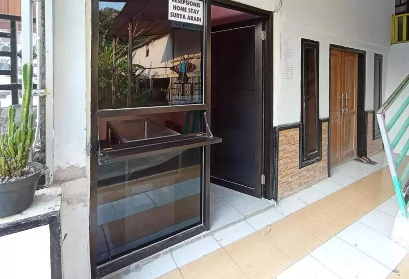 Hotelli Surya Abadi Homestay Syariah Redpartner