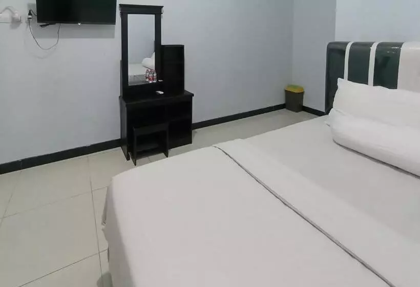 Hotelli Surya Abadi Homestay Syariah Redpartner