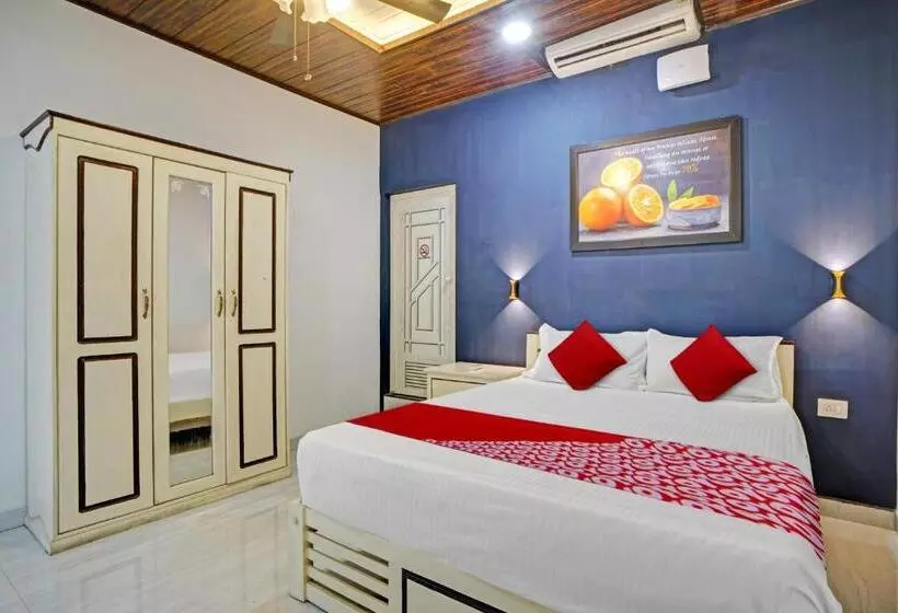 Hotelli Oyo Flagship The Coffee Club Executive Lodging