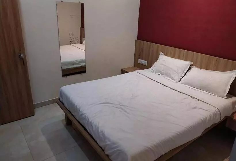 ホテル Spot On Isha Guest House