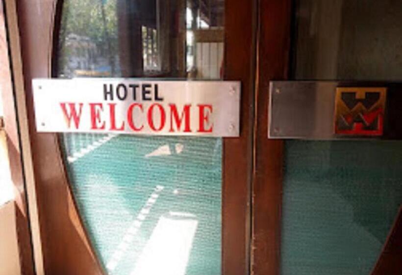 Отель Welcome, Mumbai