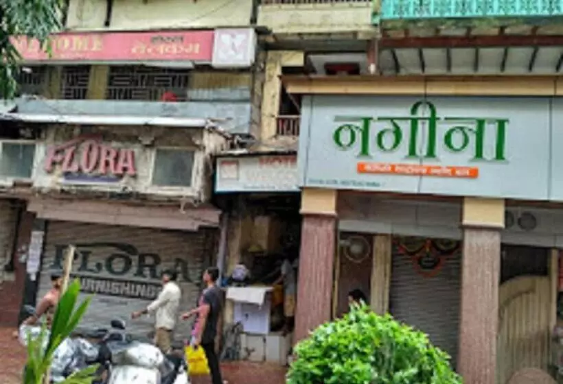 هتل Welcome, Mumbai