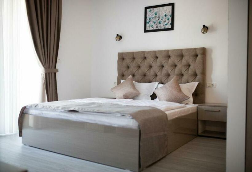 پانسیون Partizan Resort