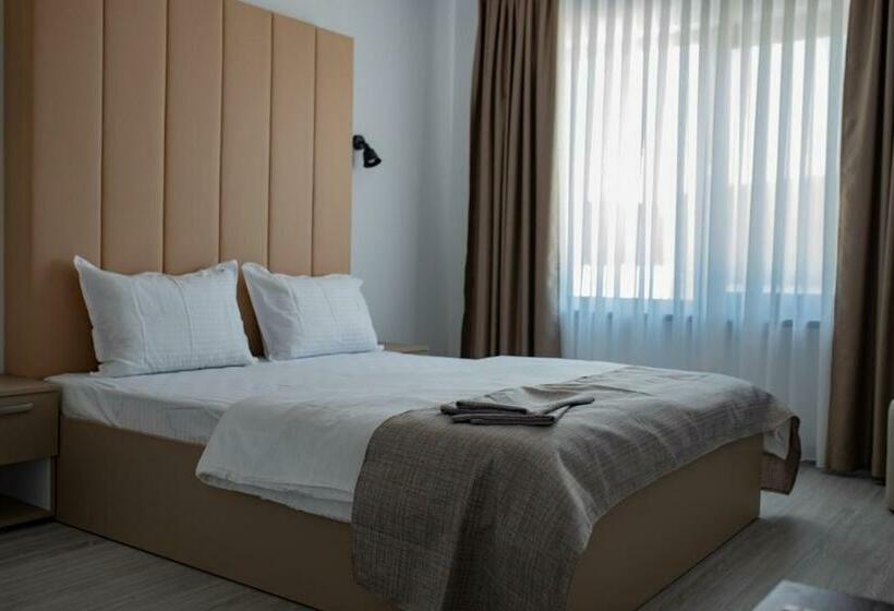 پانسیون Partizan Resort