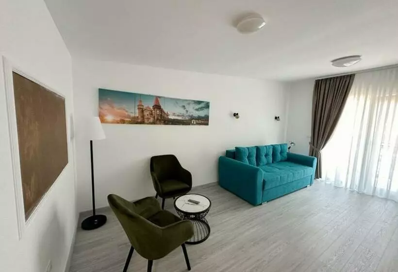 پانسیون Partizan Resort