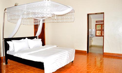 هاستل Murchison Basecamp