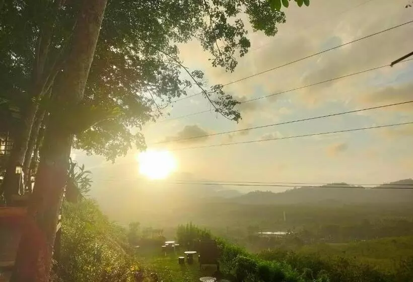 Aamiaismajoitus (B&B) Doisky Phangnga