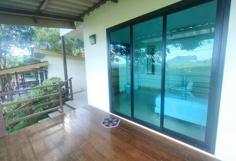 Aamiaismajoitus (B&B) Doisky Phangnga