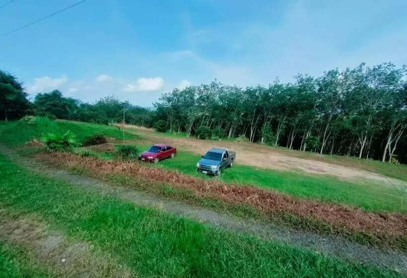 Aamiaismajoitus (B&B) Doisky Phangnga