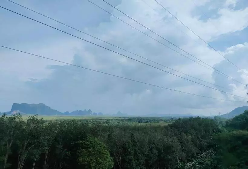 Aamiaismajoitus (B&B) Doisky Phangnga