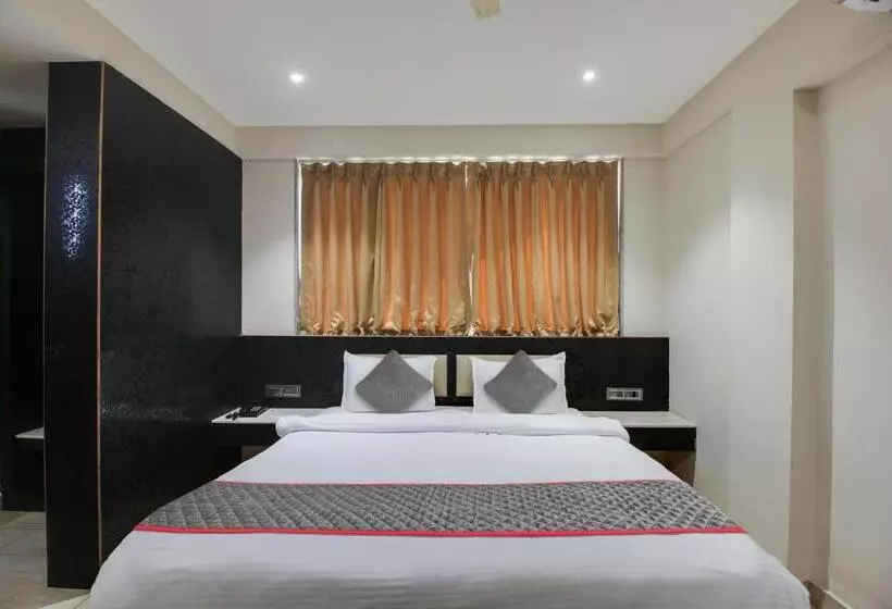 Hotelli Collection O Avasa Grand