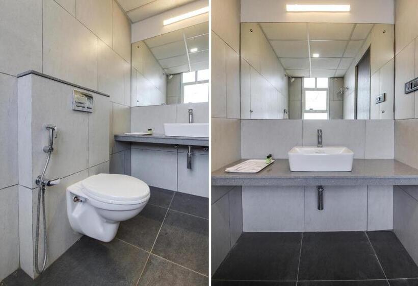 בית מלון כפרי Collection O Avasa Grand