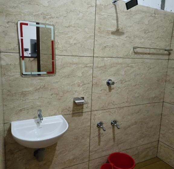 ホテル Noor Plaza