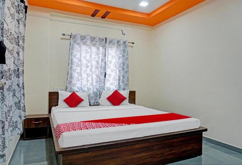 ホテル Oyo Flagship Sai Balaji Lodge