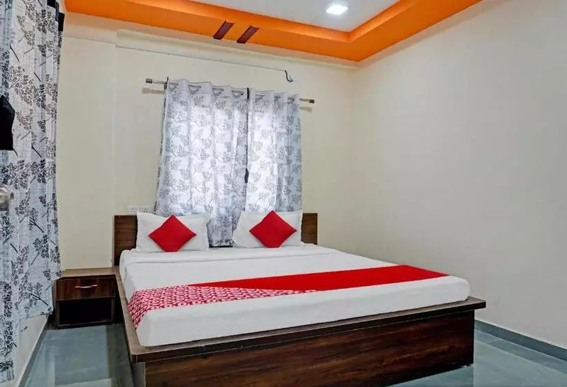 ホテル Oyo Flagship Sai Balaji Lodge