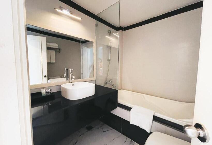 هتل Rivera Boutique