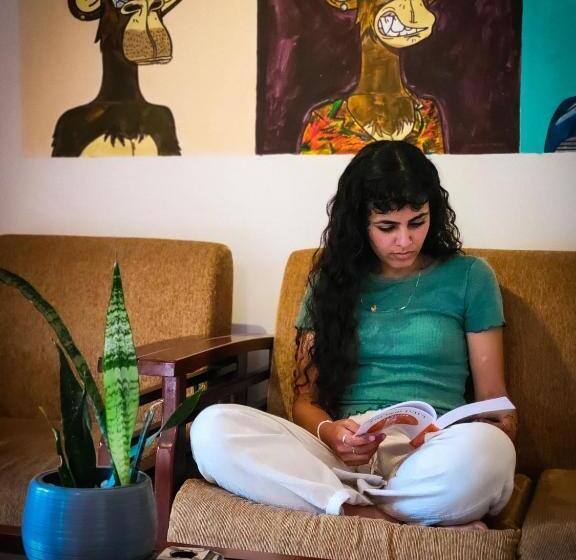 Mad Monkey Hostel And Lounge