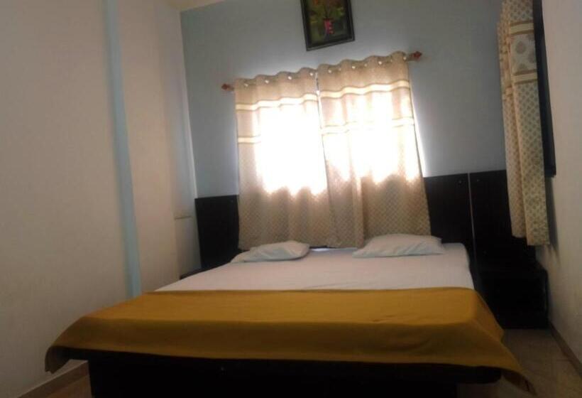 فندق Bhavanichatra Bhakt  Niwas