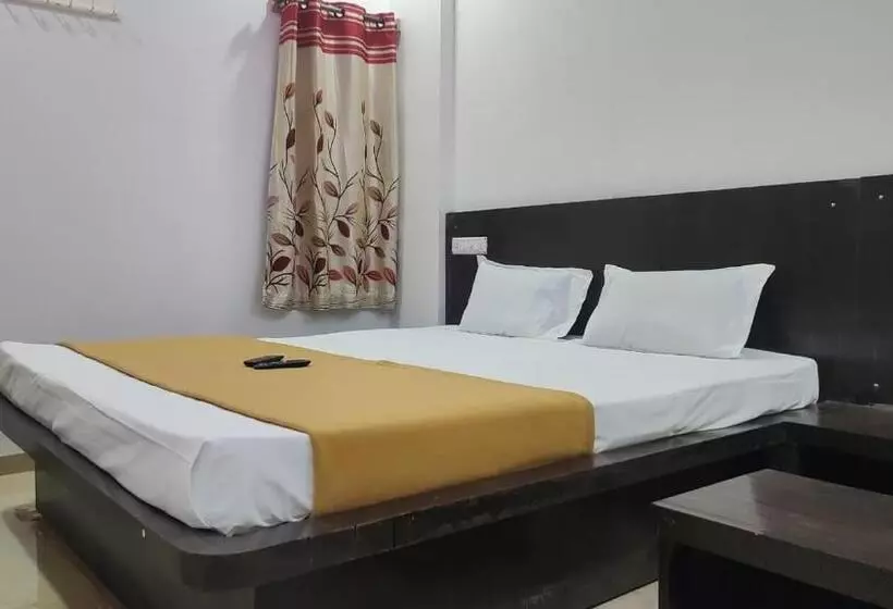 ホテル Bhavanichatra Bhakt  Niwas